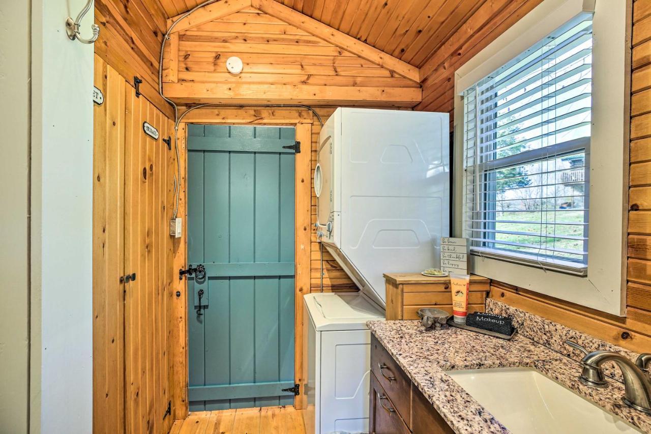 Sunny Hill Cottage Dry Ridge Escape With Deck! Exterior photo